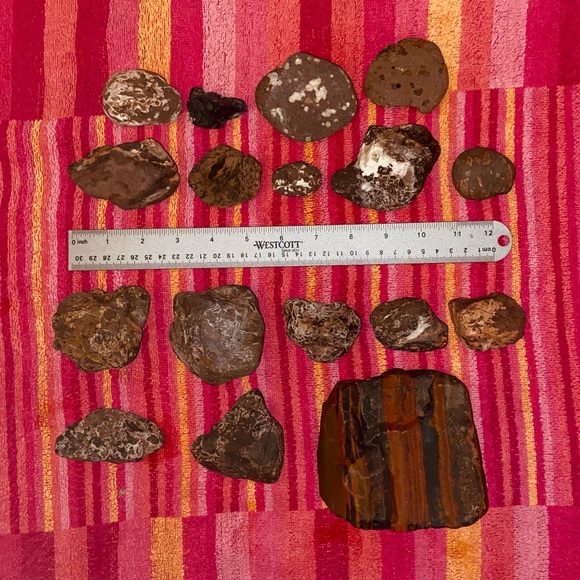 2 Beautiful Decorative Aquarium, Terrarium, Beneficial Bacteria 🦠 Natural Rocks - Picture 16 of 16